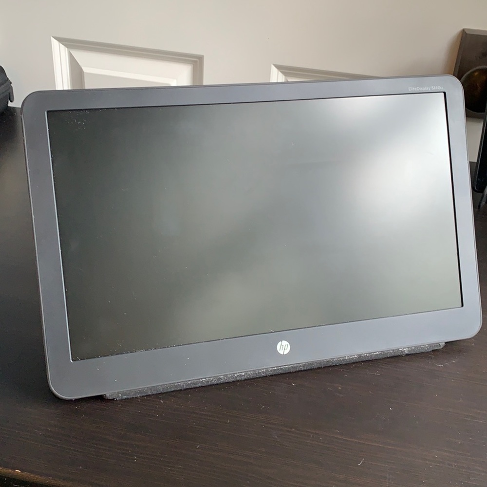 HP EliteDisplay 14in portable LED external monitor